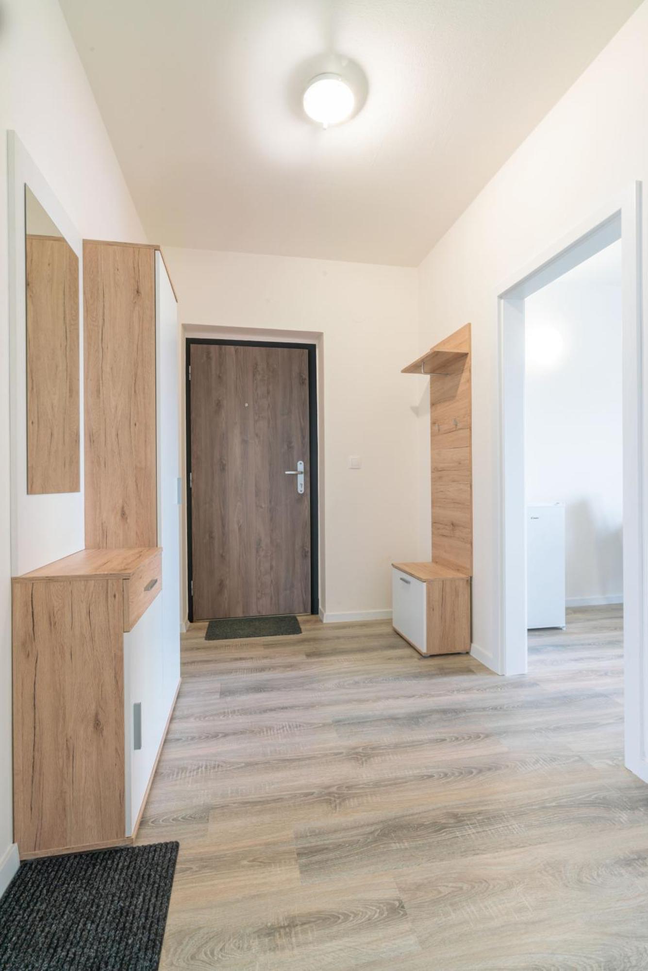 Apartmany Zlatovska Trencin Bagian luar foto